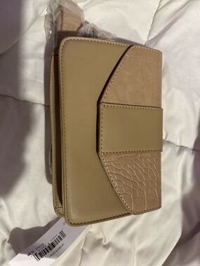 Versatile Taupe Crossbody Wallet Bag